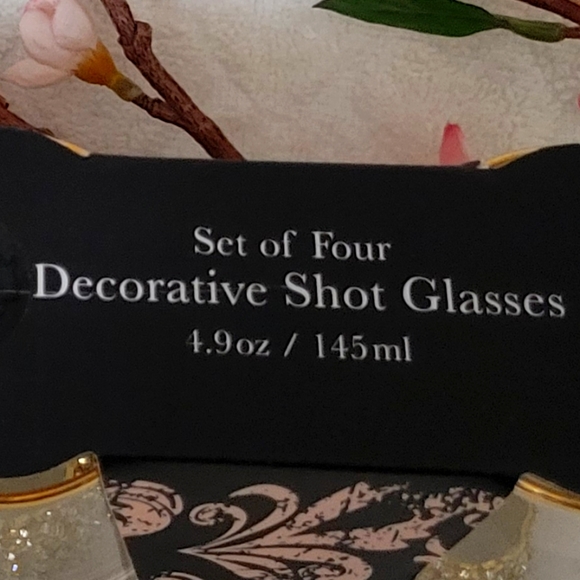 ✨️Christian Siriano NY Set of Four Rhinestones Decorative Shot Glasses - Picture 7 of 10